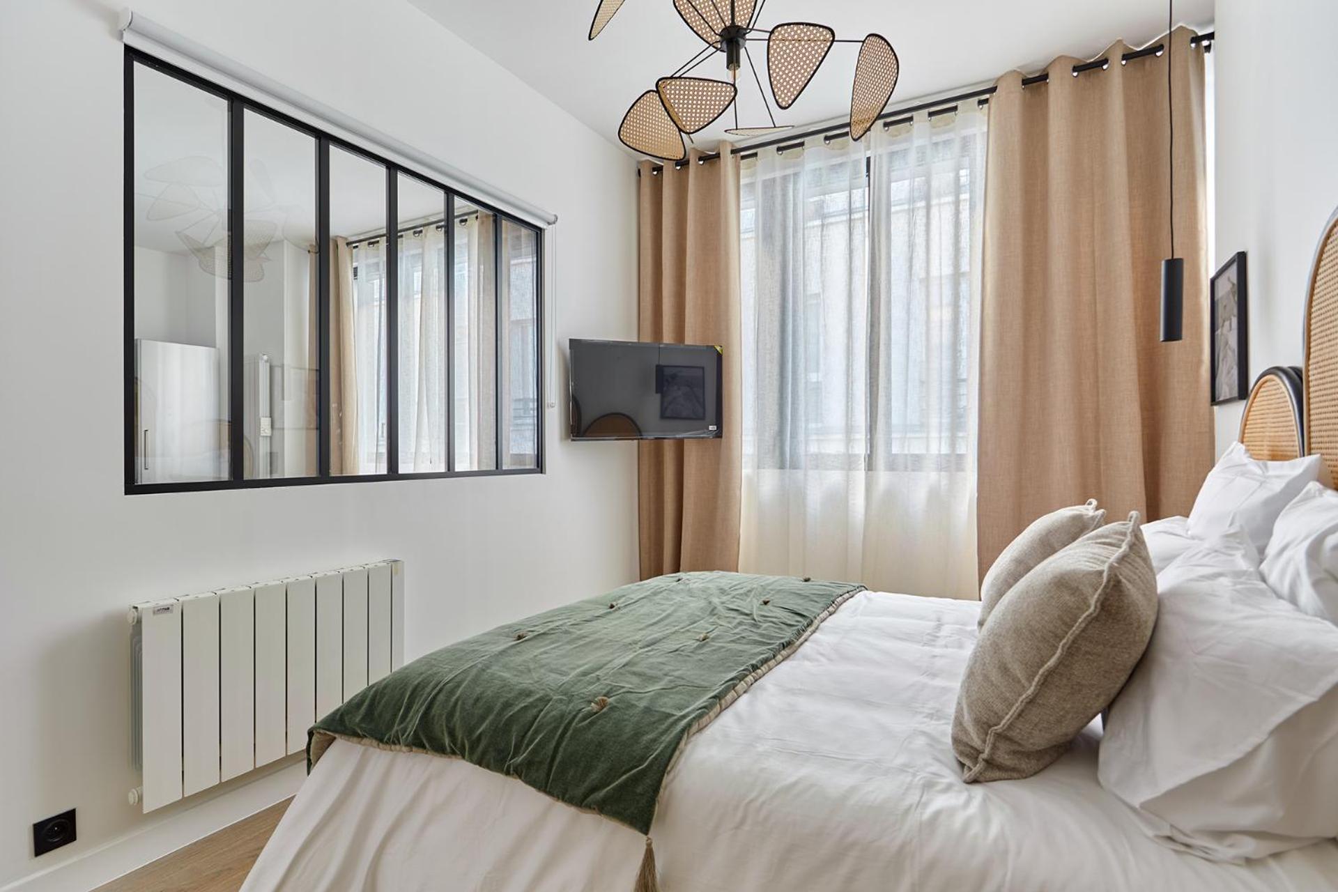 Apartment Center Of Paris Bastille By Studioprestige Экстерьер фото
