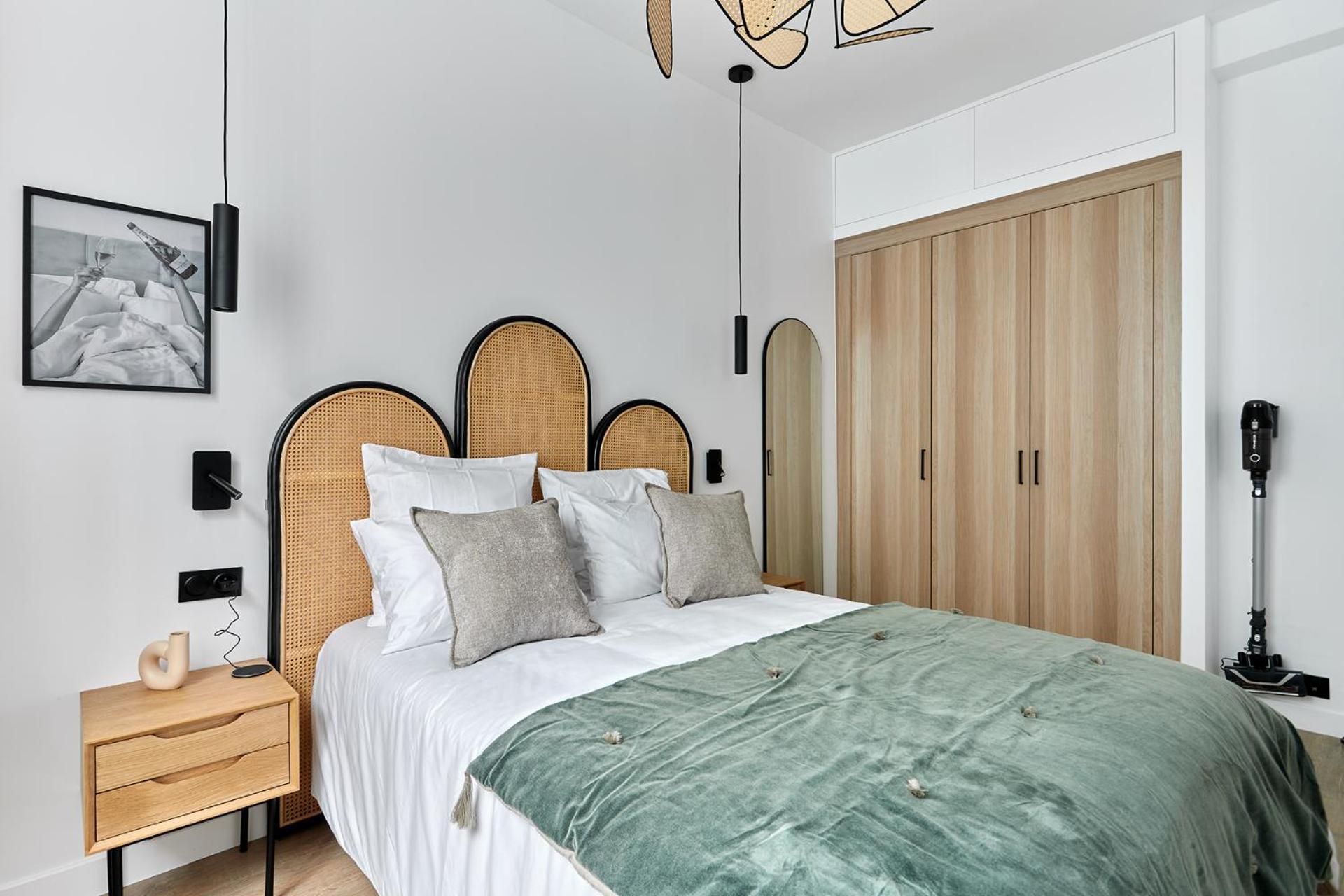 Apartment Center Of Paris Bastille By Studioprestige Экстерьер фото